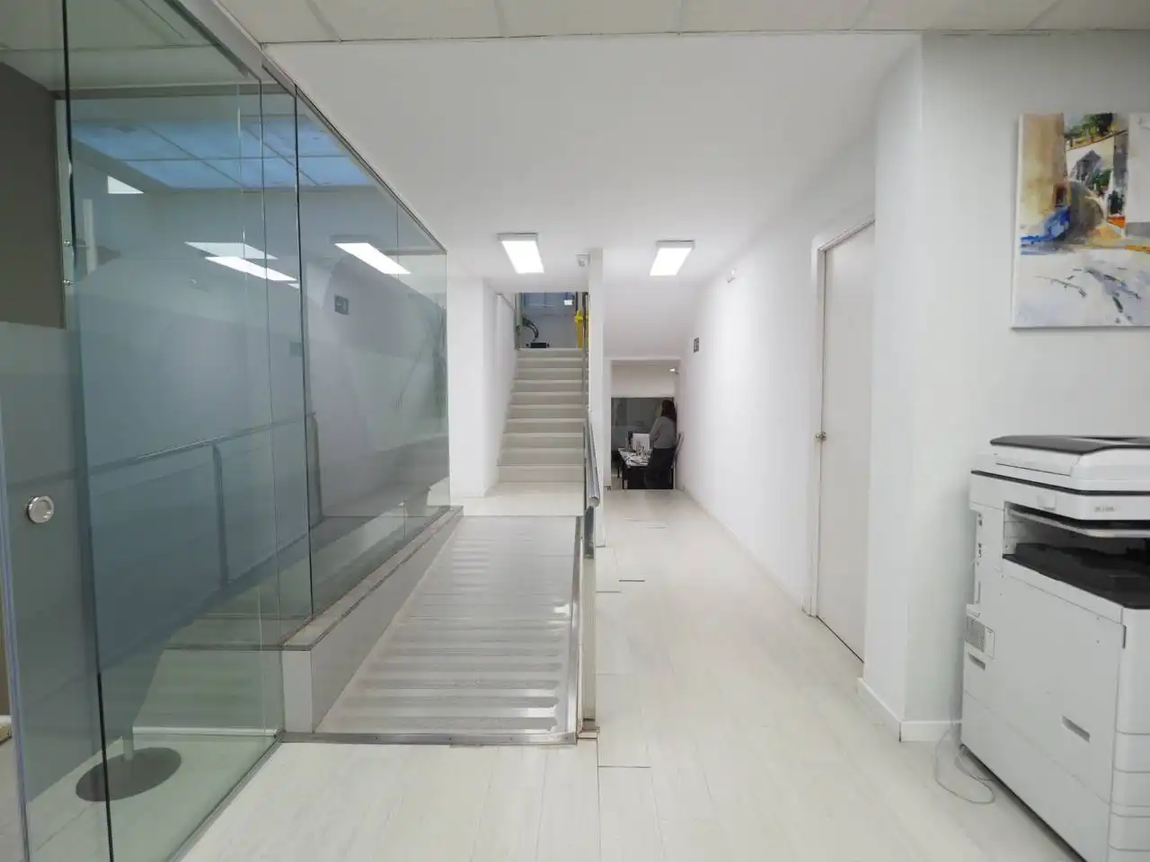 Local comercial en venda a Avenida Sant Esteve, imagen 12