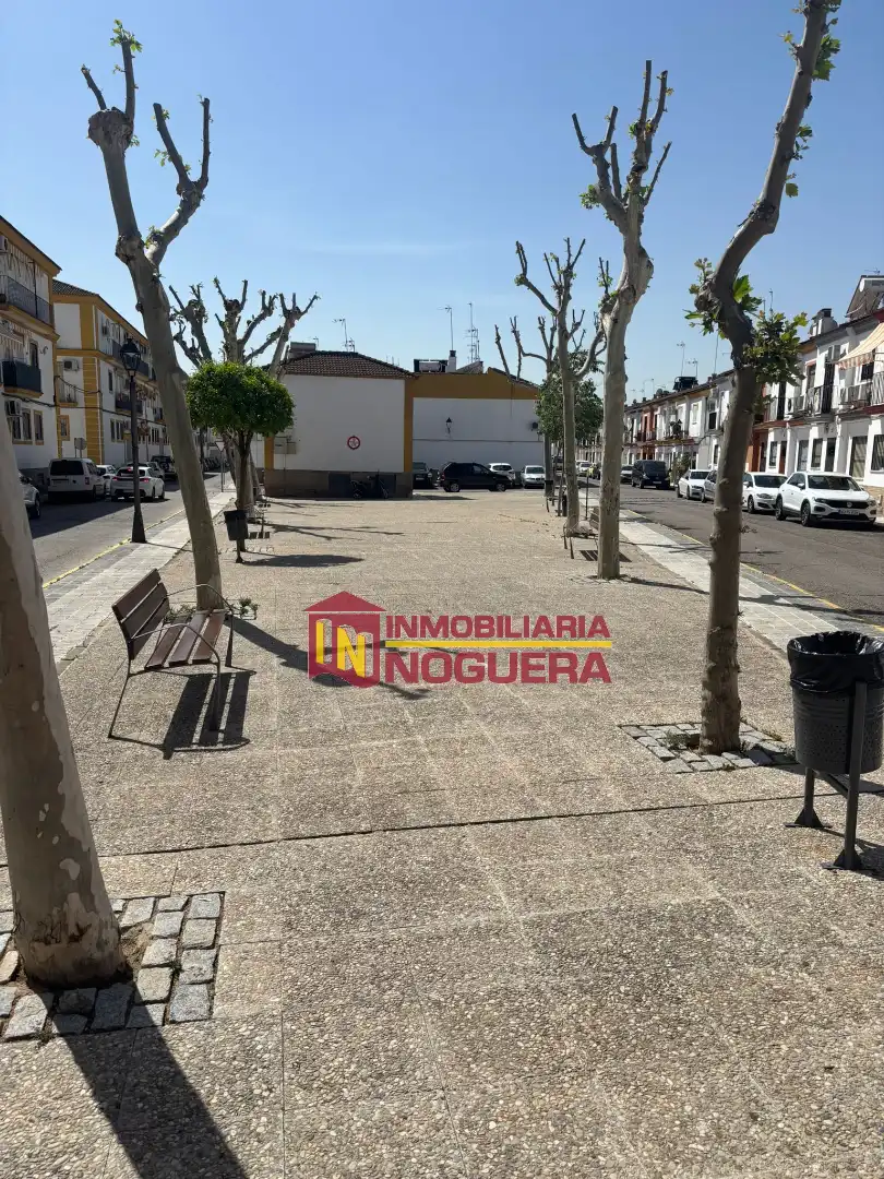 Vista exterior de Piso en venta en Écija con Aire acondicionado, Amueblado y Lavadora