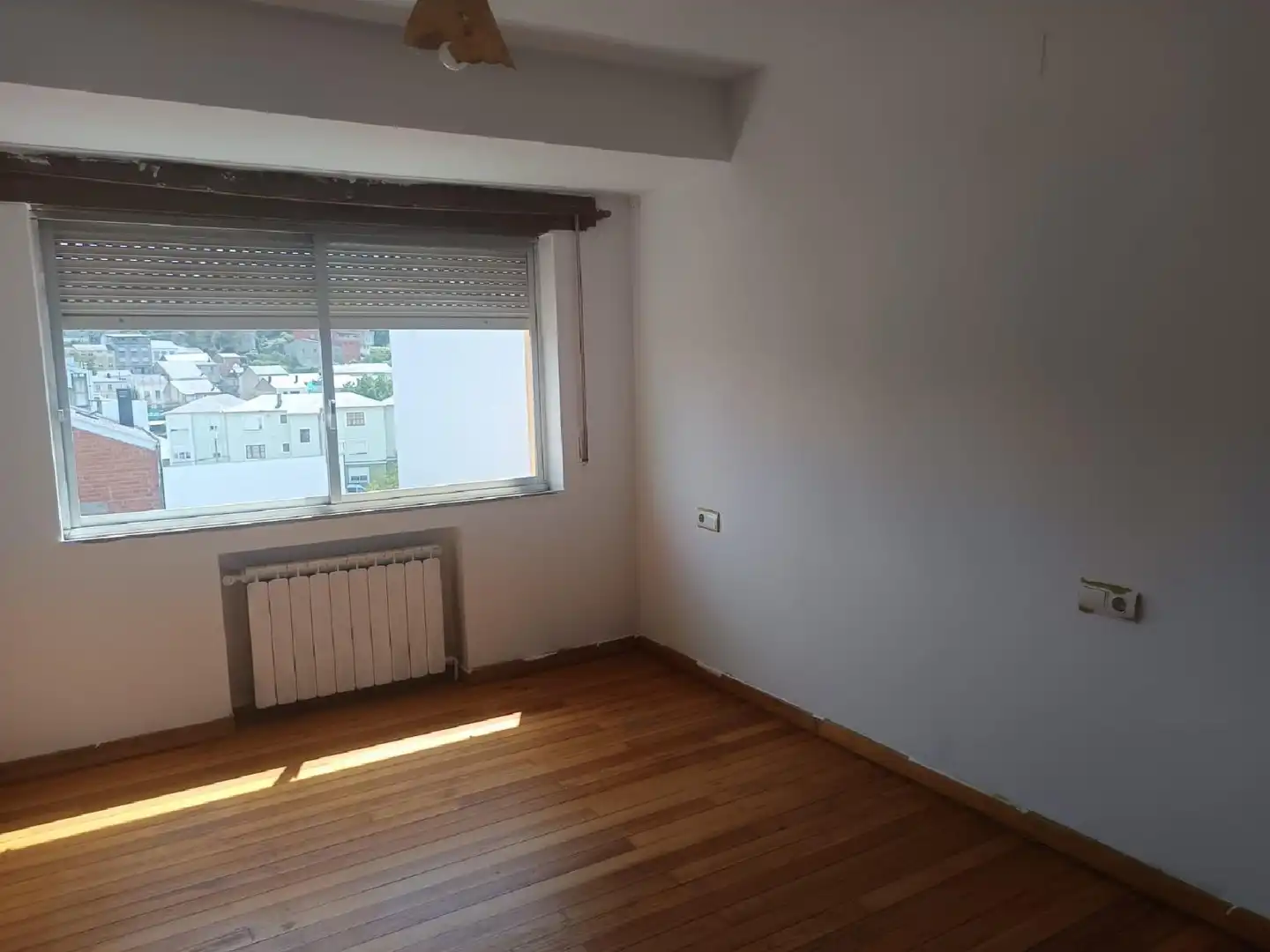 Habitación de Dúplex en venta en Sarria con Trastero