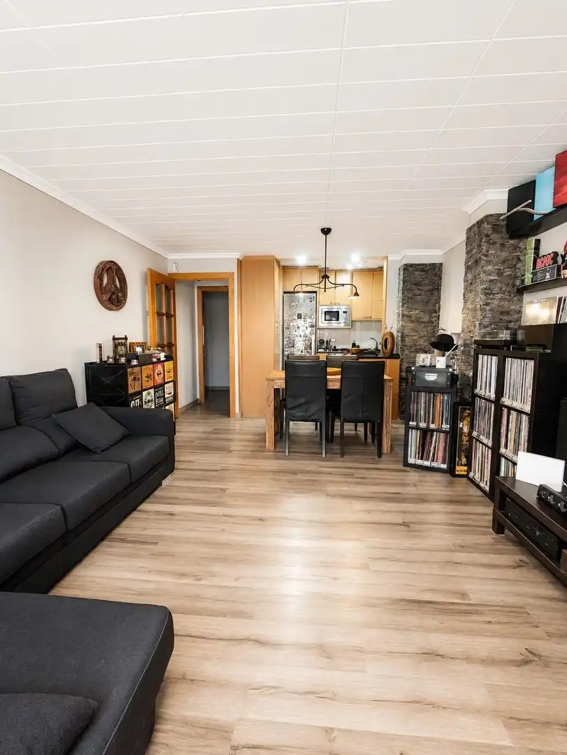 Sala d'estar de Pis en venda en Calella amb Aire condicionat, Traster i Balcó