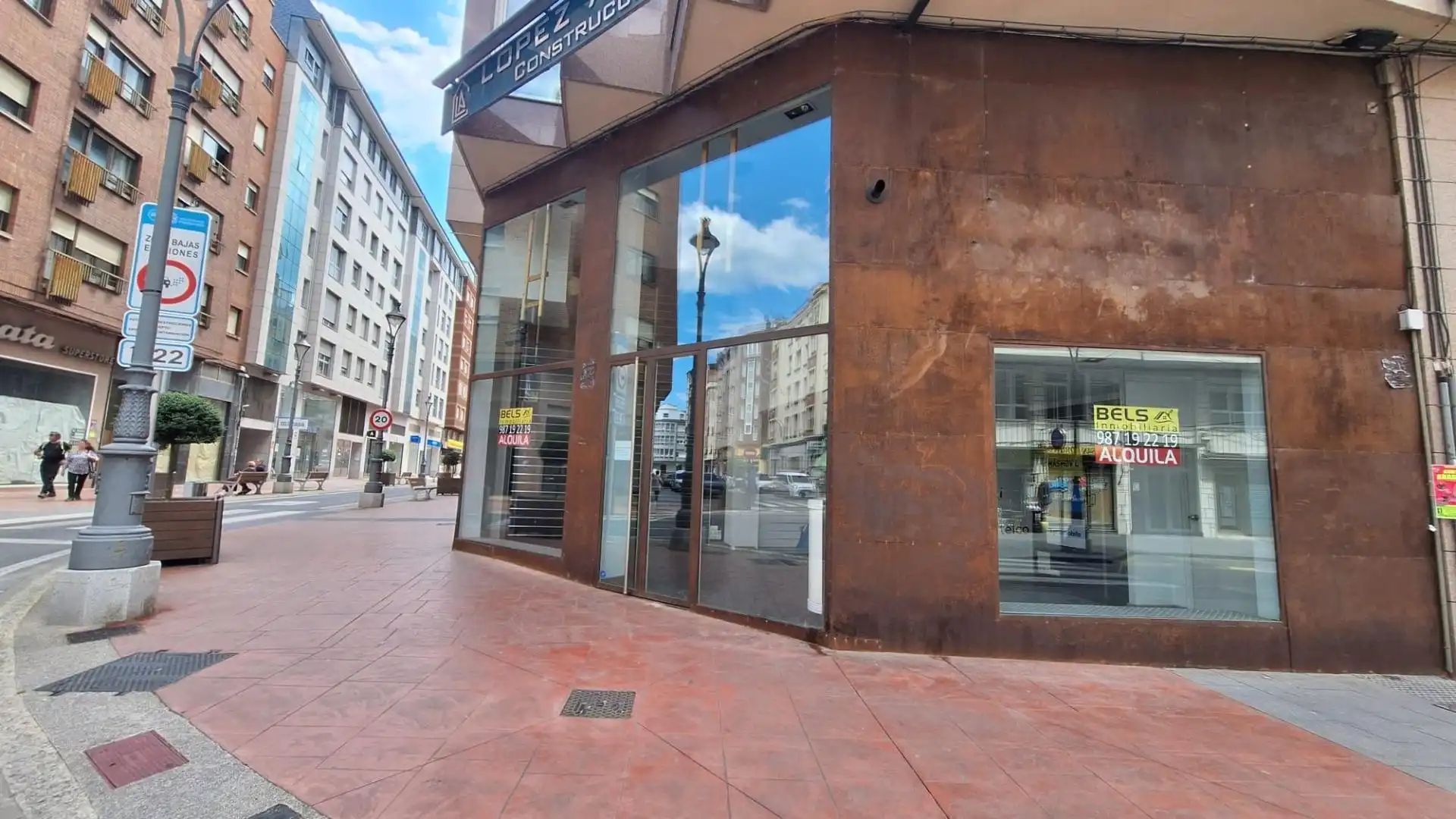Local comercial en alquiler en Centro, imagen 2