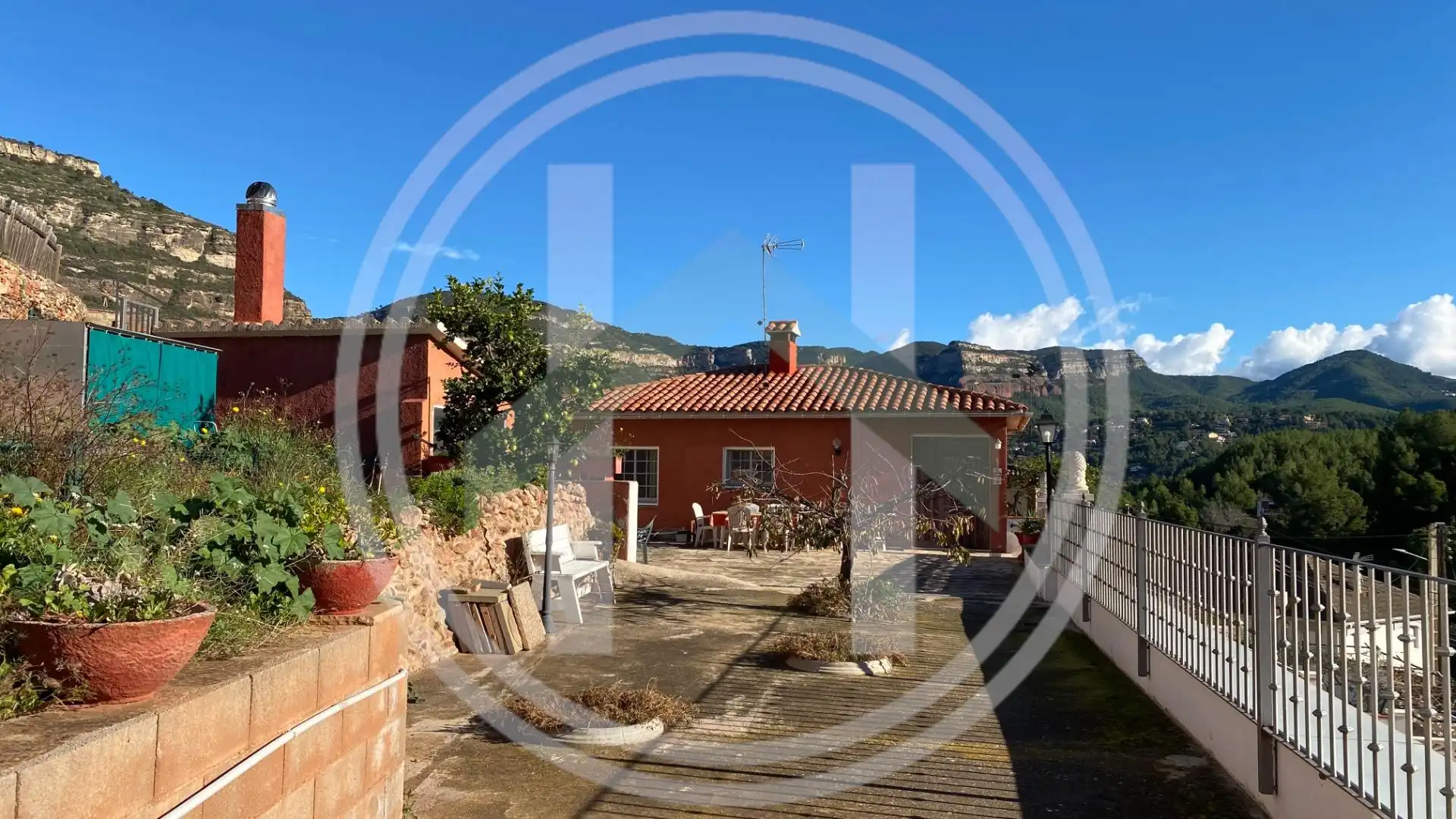 Vista exterior de Casa o chalet en venta en Sant Feliu de Codines con Calefacción, Jardín privado y Terraza