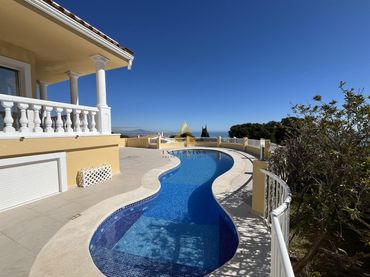 Villa avec piscine à vendre à Las Atalayas - Urmi - Cerro de Mar