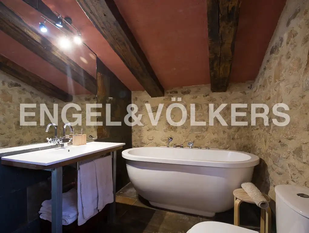 Baño de Casa o chalet en venta en Enguera con Aire acondicionado, Calefacción y Jardín privado