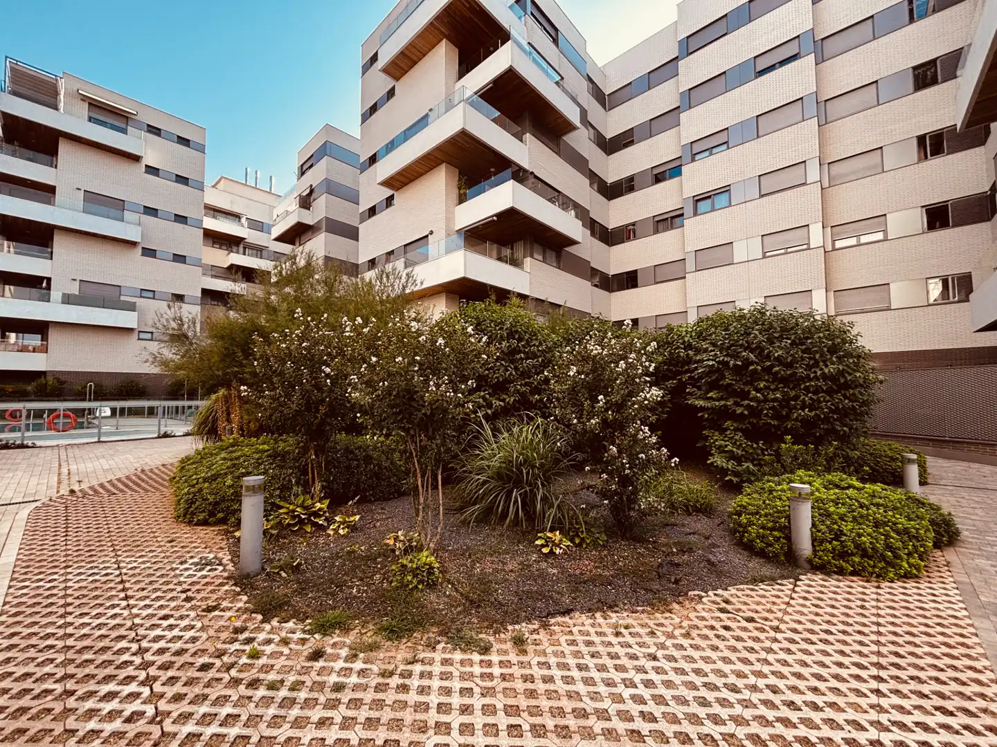Vista exterior de Piso en venta en Getafe con Aire acondicionado, Calefacción y Jardín privado