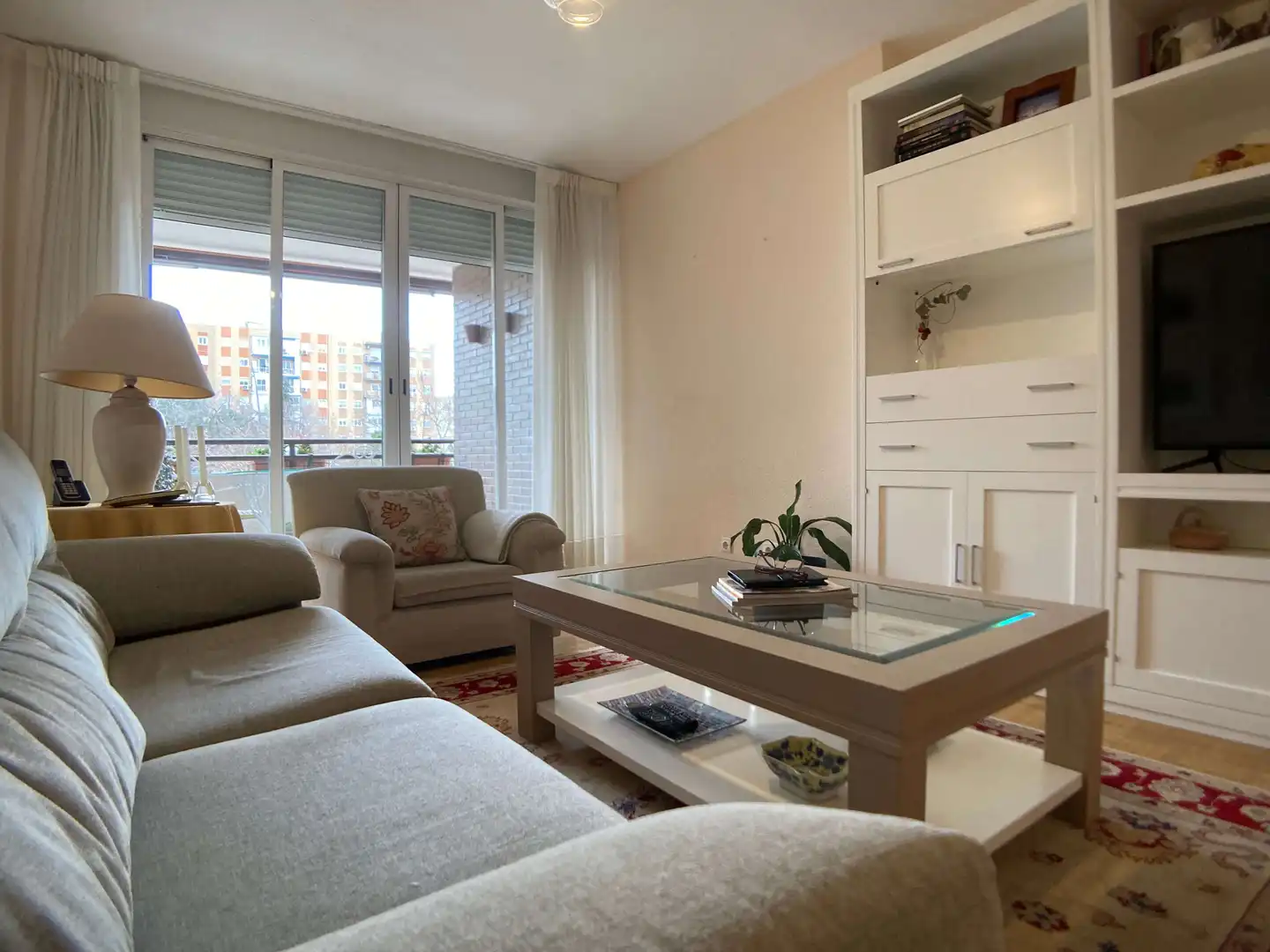 Sala d'estar de Pis de lloguer en Móstoles amb Calefacció, Parquet i Terrassa