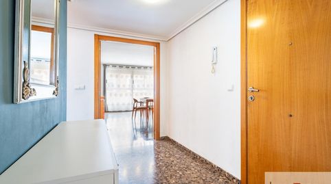 Foto 3 de Piso en venta en De Sor Isabel de Villena, Parque de la Bombilla, Llíria