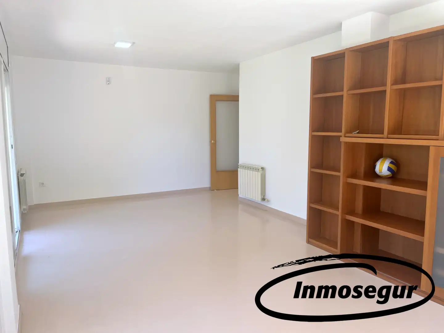 Sala d'estar de Pis en venda en Salou amb Calefacció, Jardí privat i Terrassa