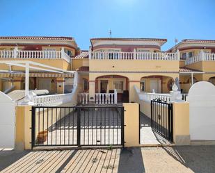 Vista exterior de Dúplex en venda en Orihuela amb Aire condicionat, Terrassa i Piscina