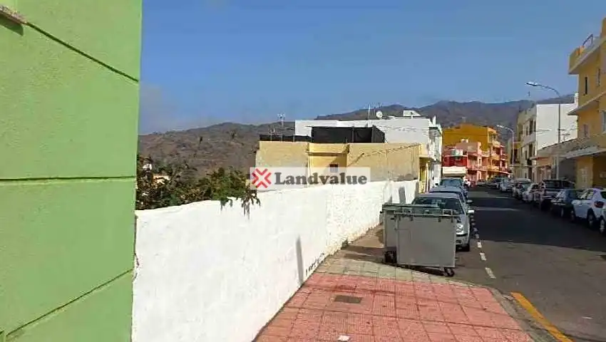 Vista exterior de Residencial en venda en Los Llanos de Aridane