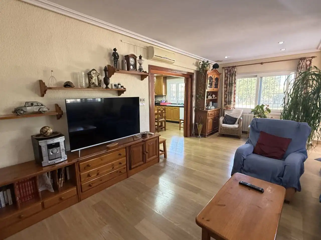 Sala de estar de Casa o chalet en venta en Elche / Elx con Aire acondicionado, Calefacción y Jardín privado