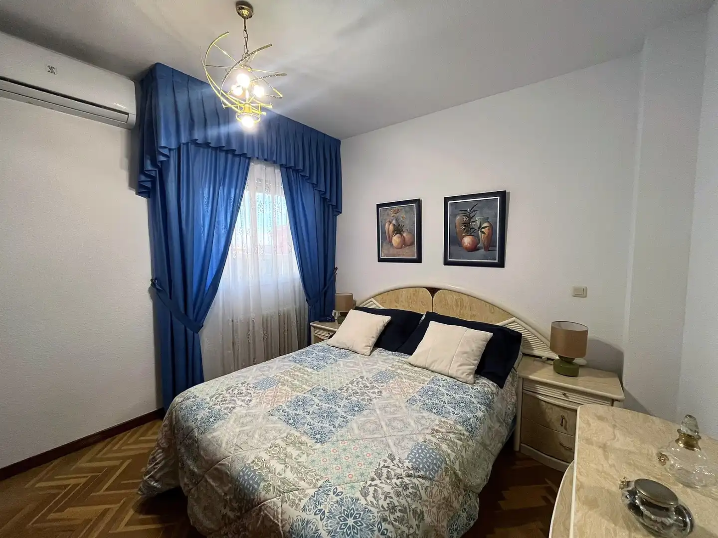 Schlafzimmer von Dachboden zum Verkauf in Fuenlabrada mit Klimaanlage, Heizung und Terrasse