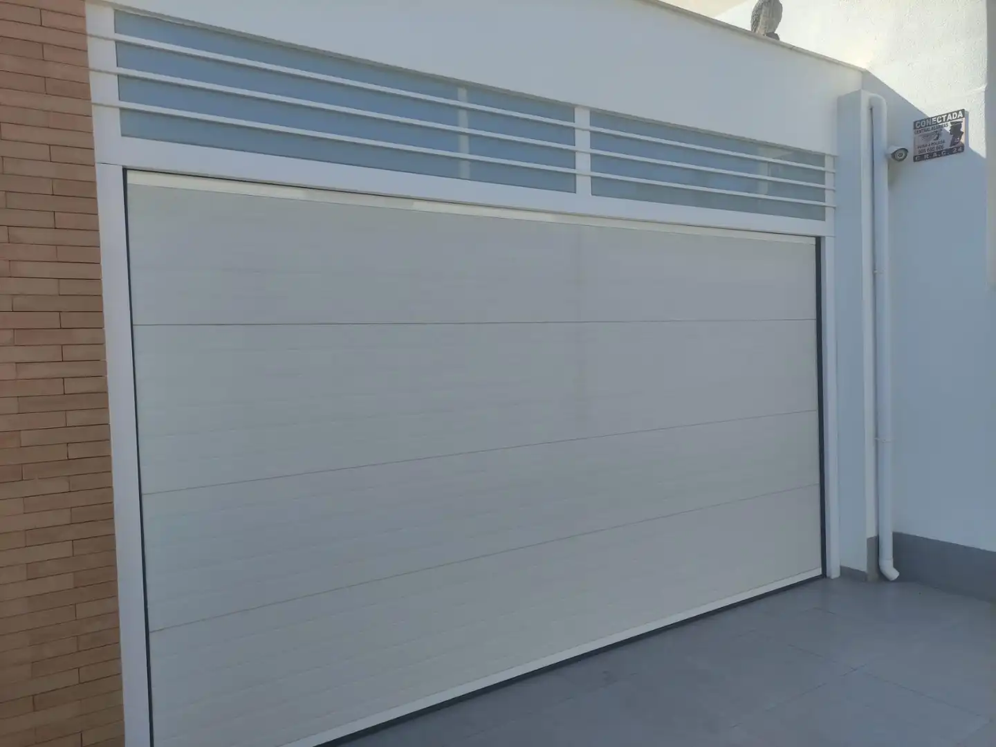 Vista exterior de Casa o chalet en venta en San Pedro del Pinatar con Aire acondicionado, Jardín privado y Piscina comunitaria