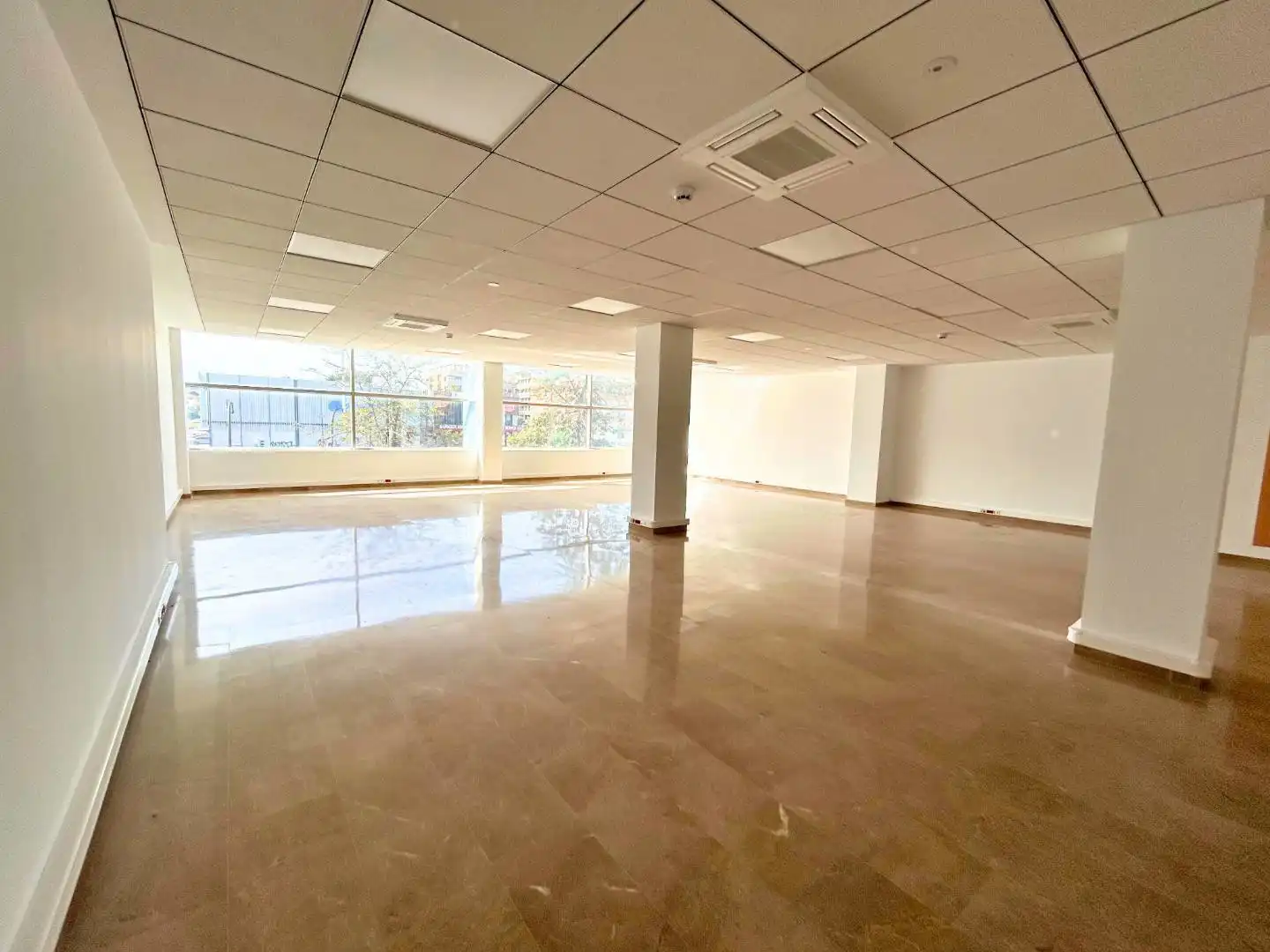 Büro zur Miete in Poble Nou