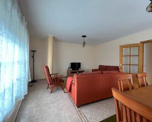 Living room of Flat for sale in Zarza de Granadilla  with Air Conditioner and Balcony