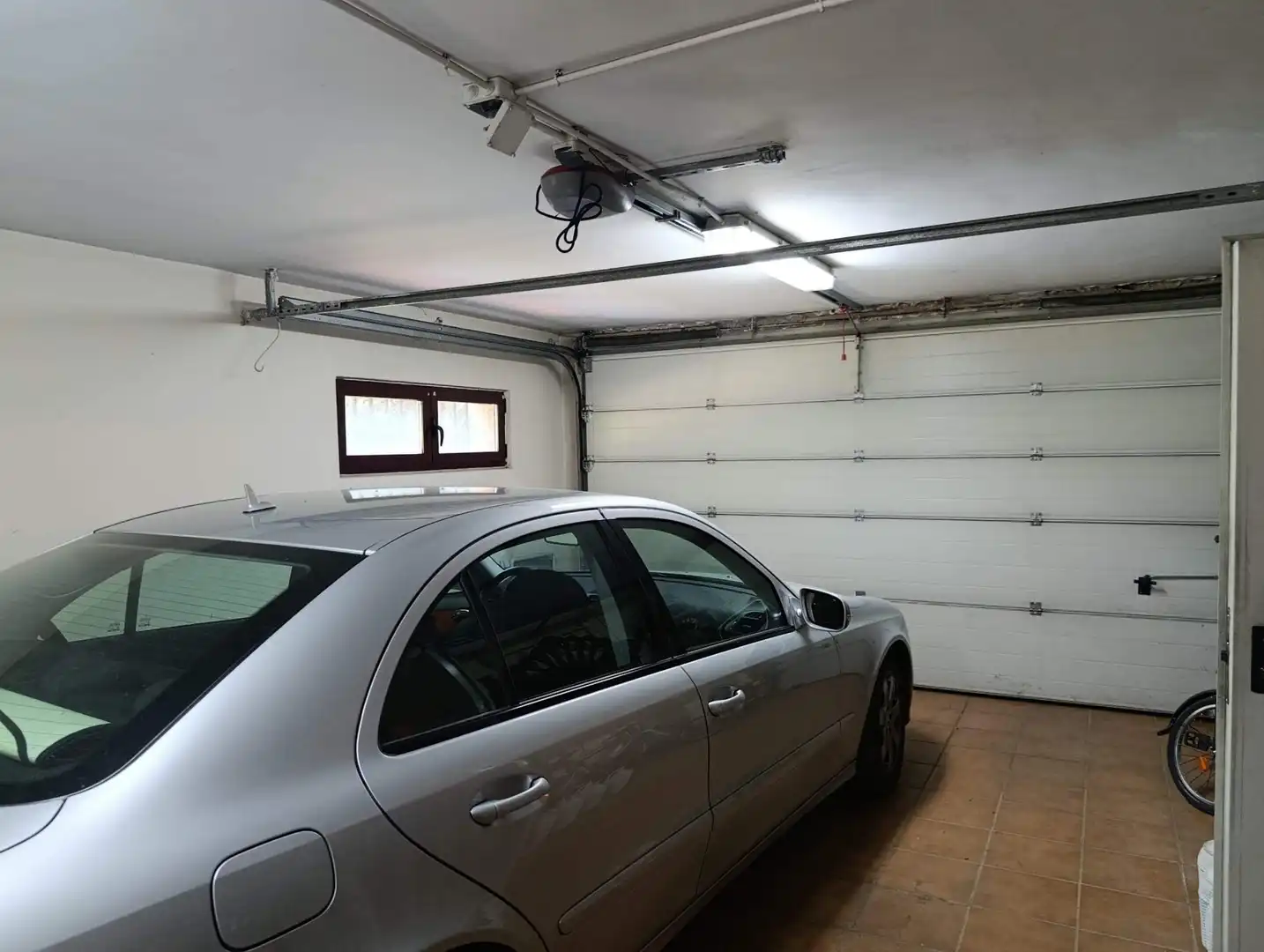 Aparcament de Casa o xalet en venda en San Andrés del Rabanedo amb Calefacció, Jardí privat i Terrassa