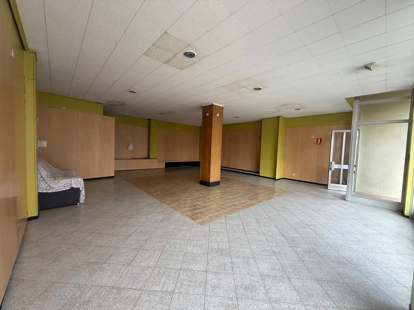 Commercial properties for sale in Boiro