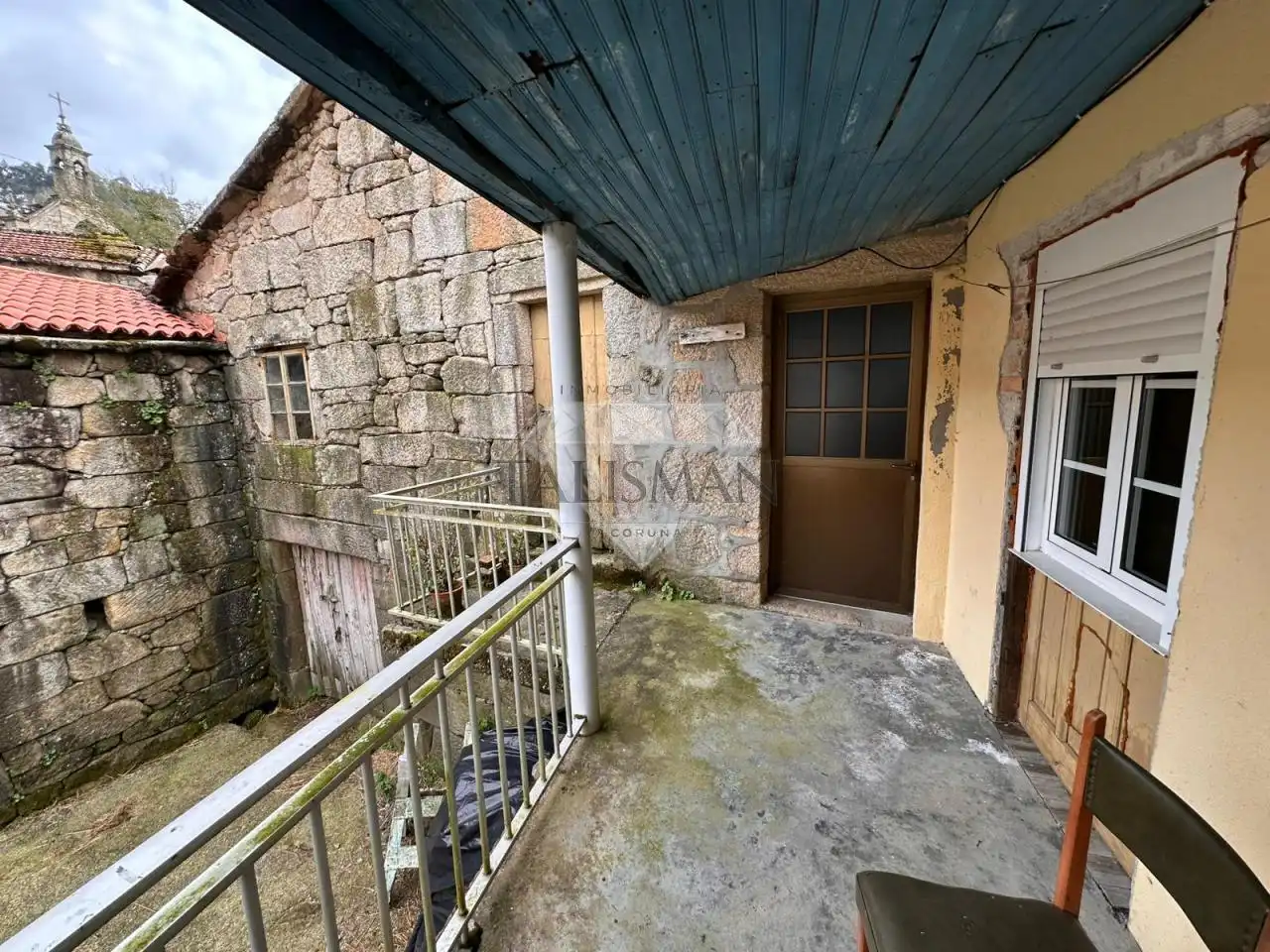 Vista exterior de Casa o chalet en venta en A Lama   con Jardín privado, Trastero y Amueblado