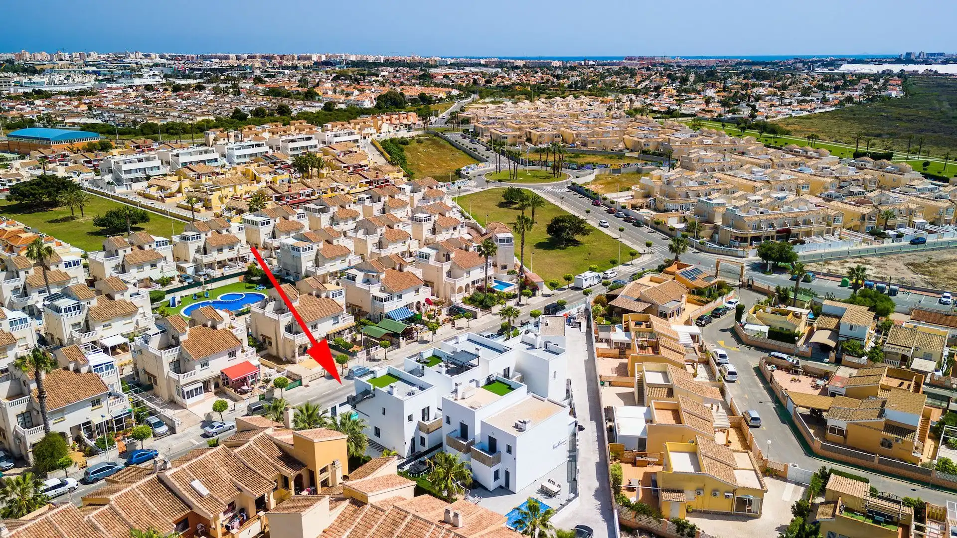 Villa mit Pool zum Verkauf in Zona Carrefour - Urbanizaciones, imagen 45
