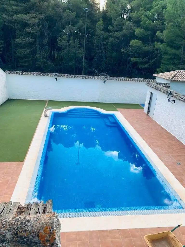 Chalet con piscina en venta en URB. PINARES DEL JUCAR, imagen 2