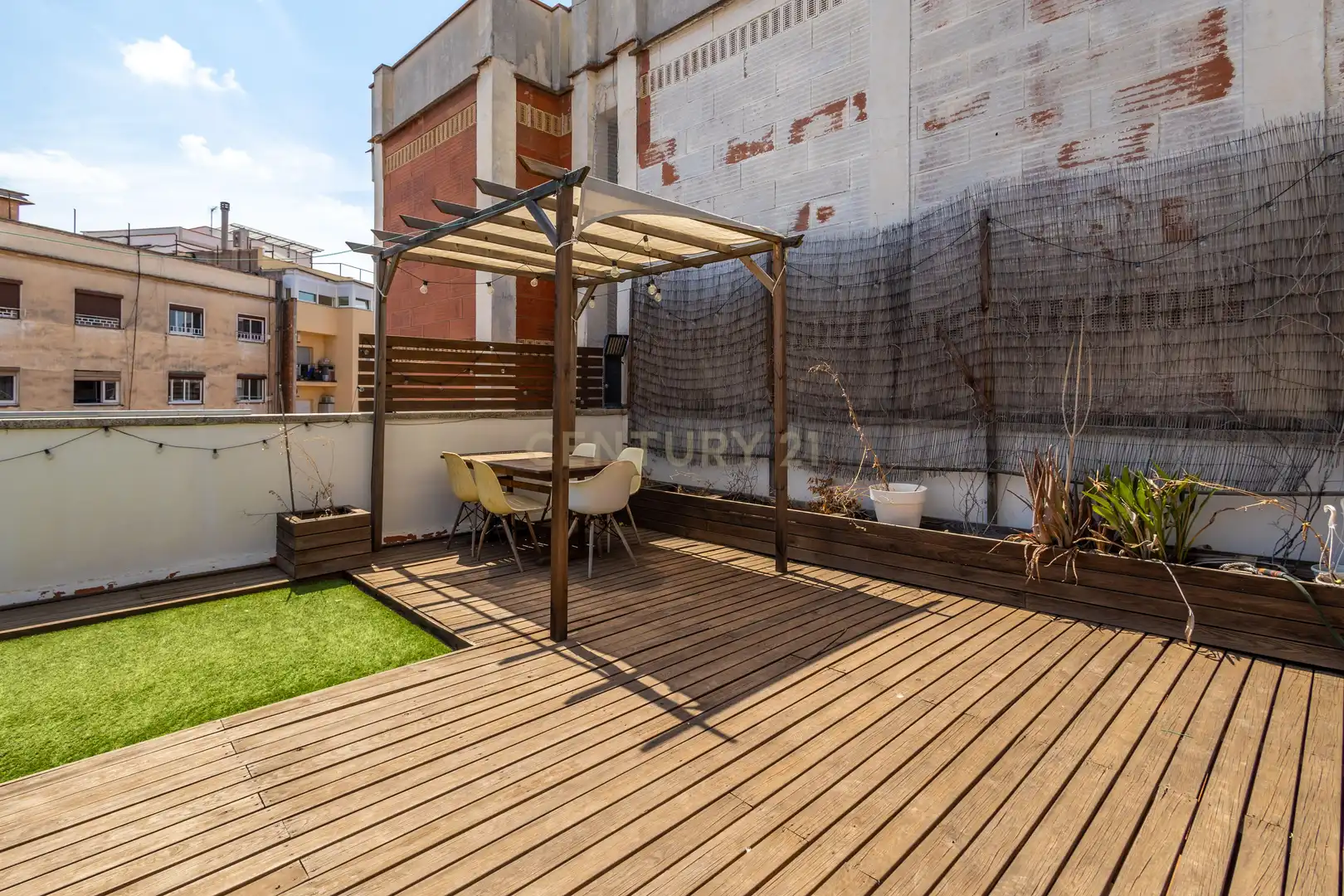 Terrasse von Wohnungen zum Verkauf in L'Hospitalet de Llobregat mit Balkon