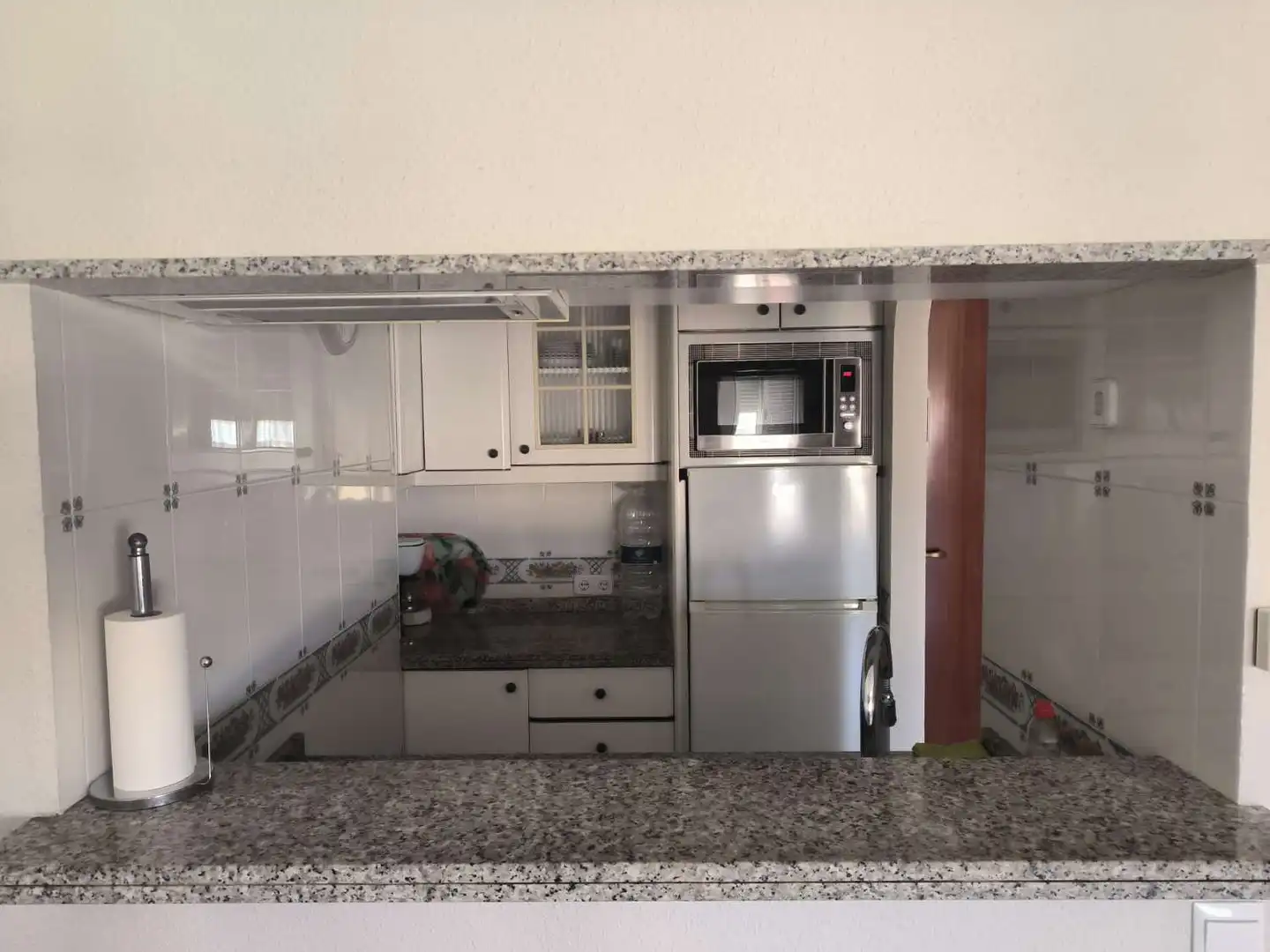 Cocina de Apartamento de alquiler en Torrox con Piscina, Amueblado y Internet