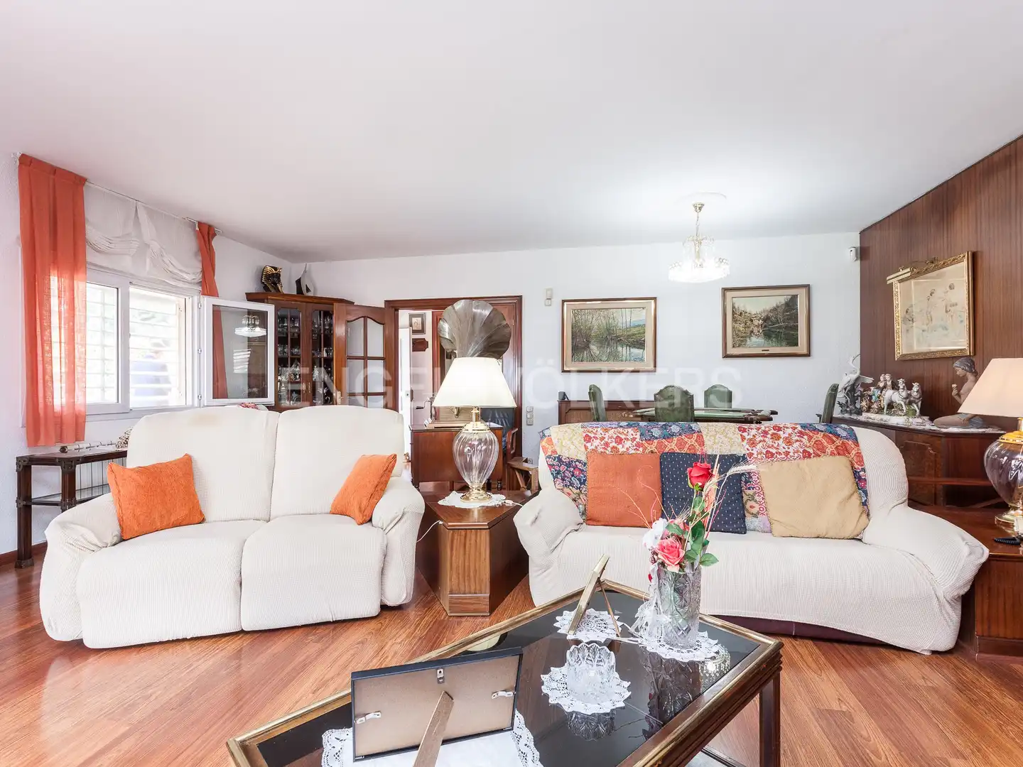 Sala de estar de Casa o chalet en venta en Mataró con Aire acondicionado, Calefacción y Jardín privado