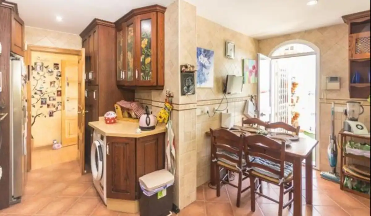Kitchen of Houses for sale in Estepona  with Air Conditioner, Private garden and Terrace