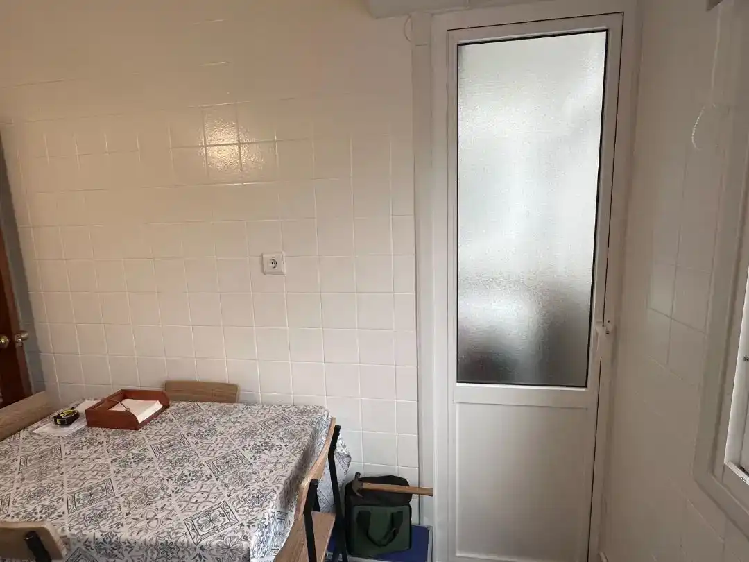 Dormitori de Pis de lloguer en Ferrol amb Parquet i Moblat