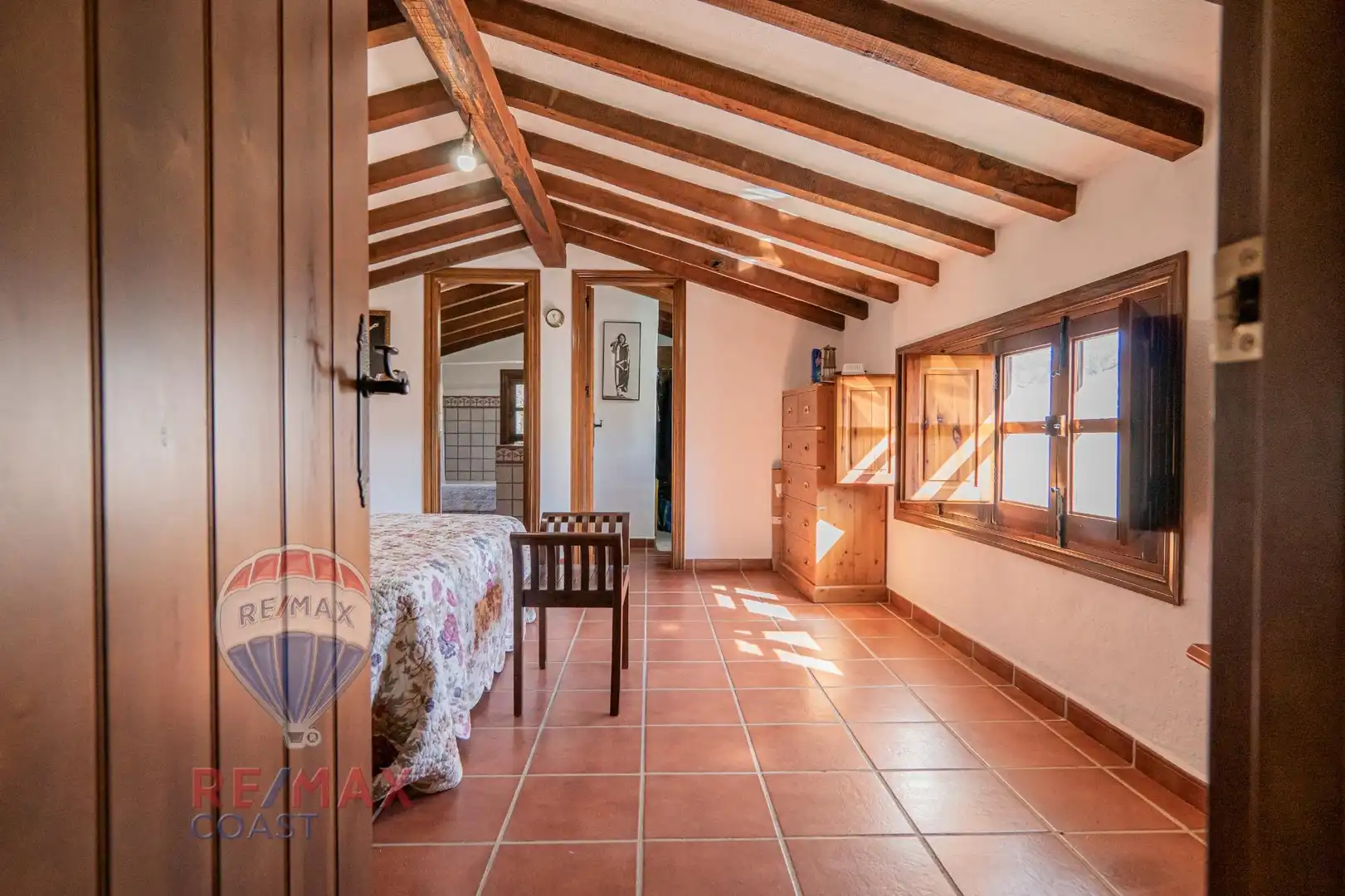 Habitación de Finca rústica en venta en Jubrique con Jardín privado, Terraza y Piscina