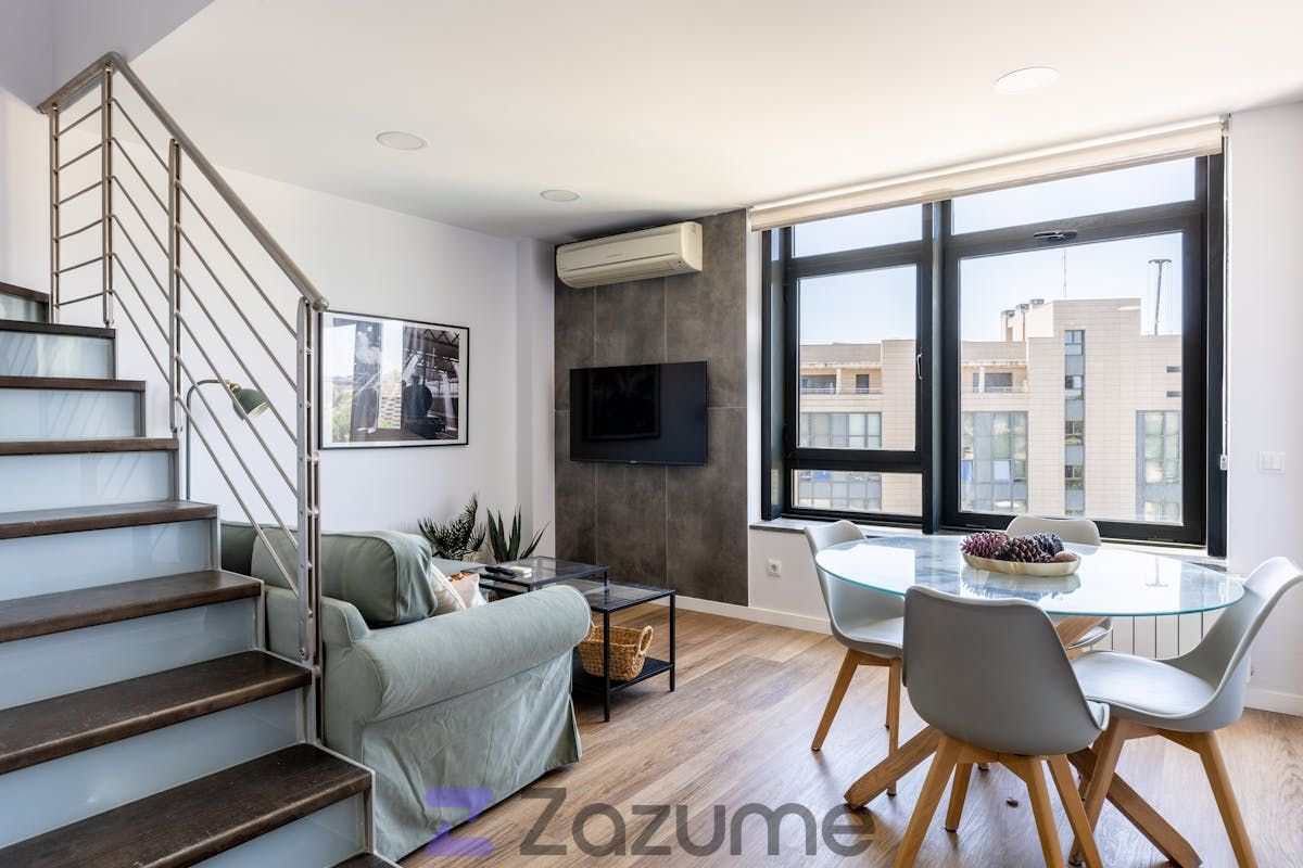 Maisonette zur Miete in C. de Manuel Pombo Angulo, Sanchinarro