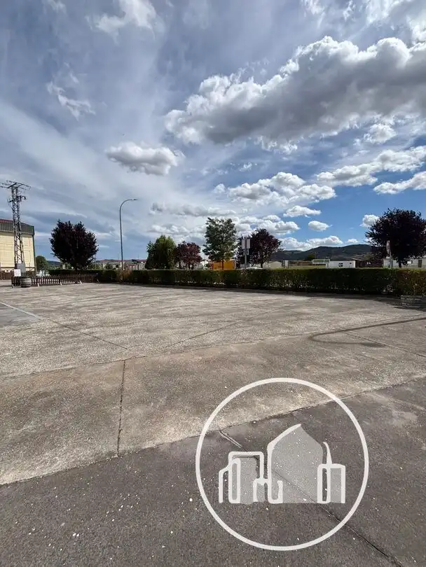 Local comercial en venta en Medina de Pomar, imagen 7