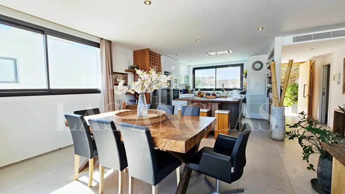 Comedor de Casa adosada en venta en Eivissa con Calefacción, Terraza y Piscina