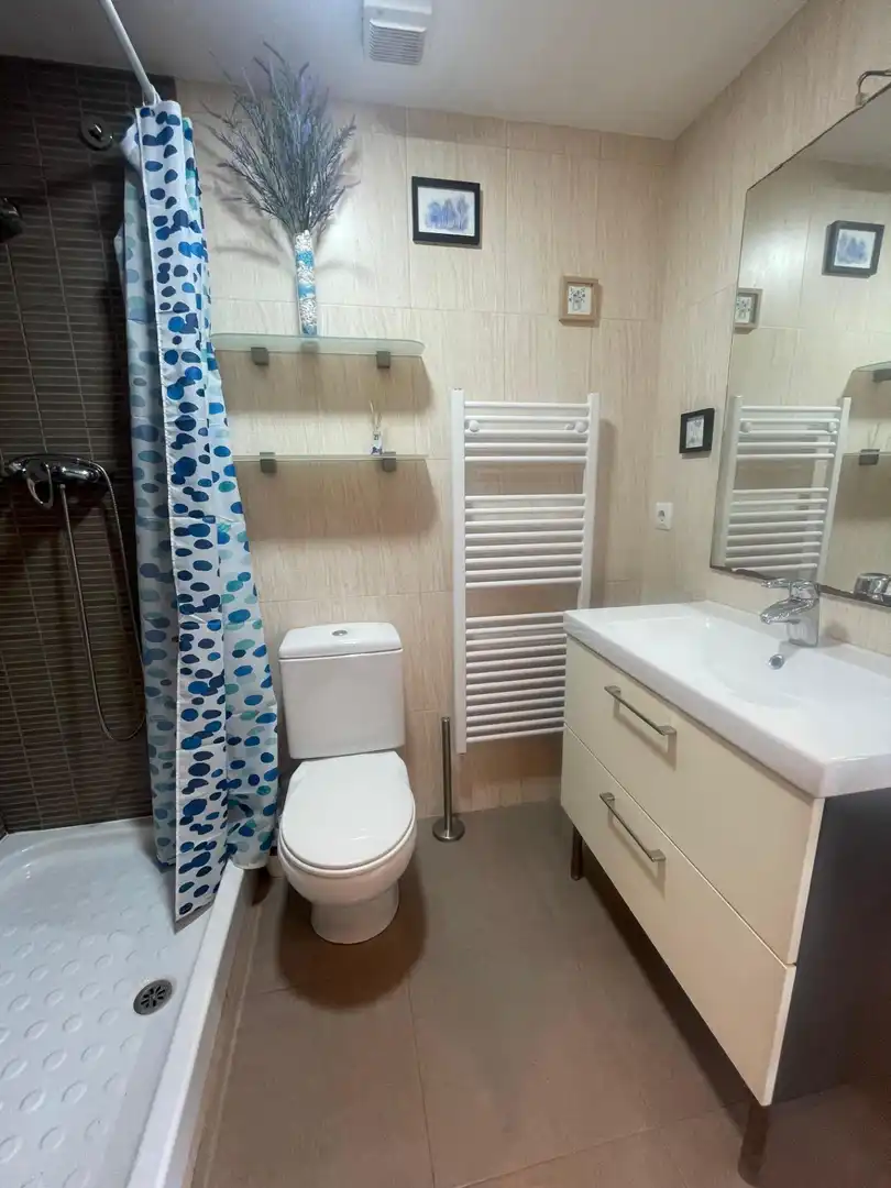 Baño de Piso en venta en Rubí con Aire acondicionado, Calefacción y Balcón
