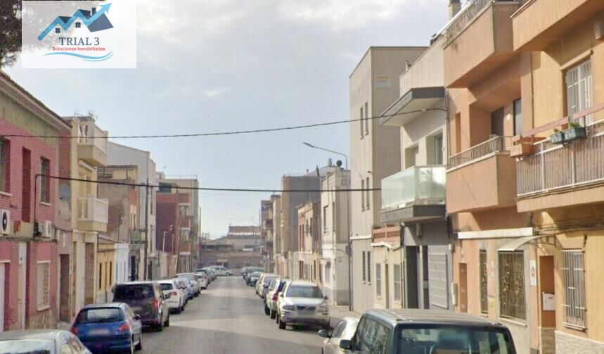 Vista exterior de Casa o xalet en venda en El Cuervo de Sevilla amb Jardí privat