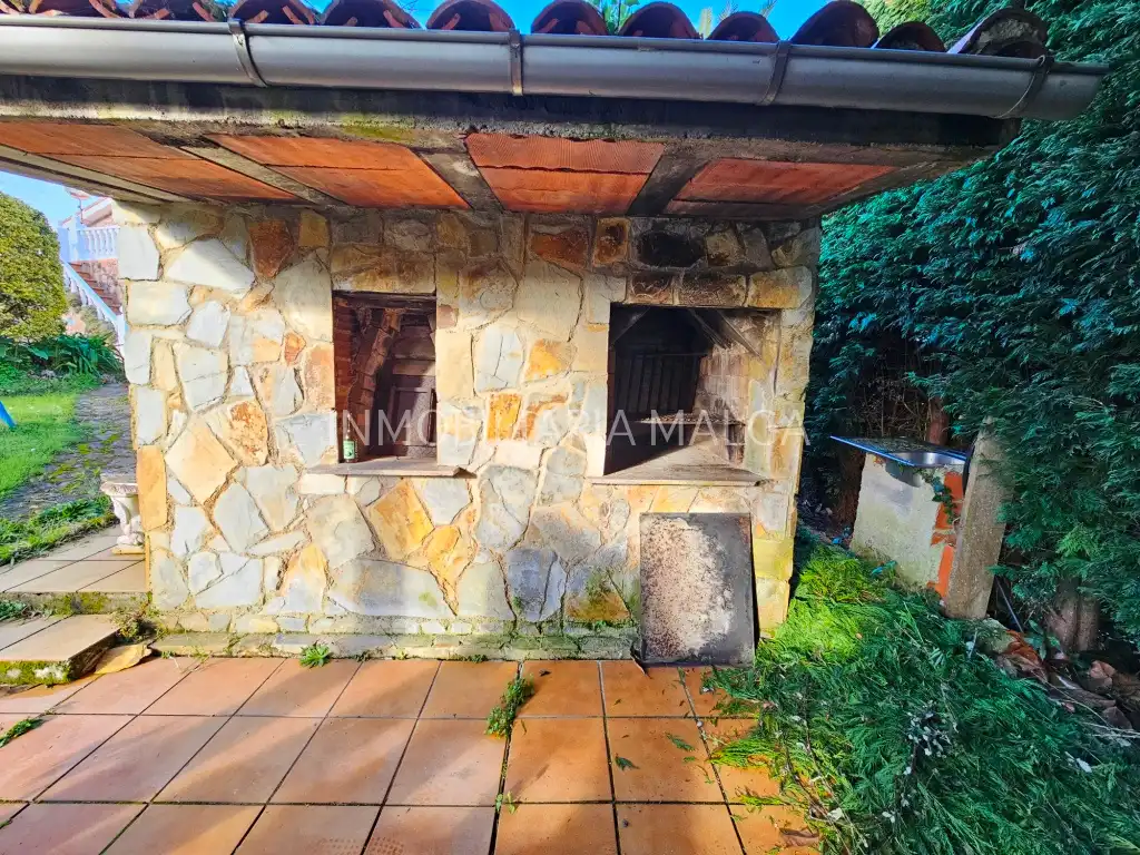 Casa o chalet en venta en Colunga con Calefacción, Jardín privado y Parquet
