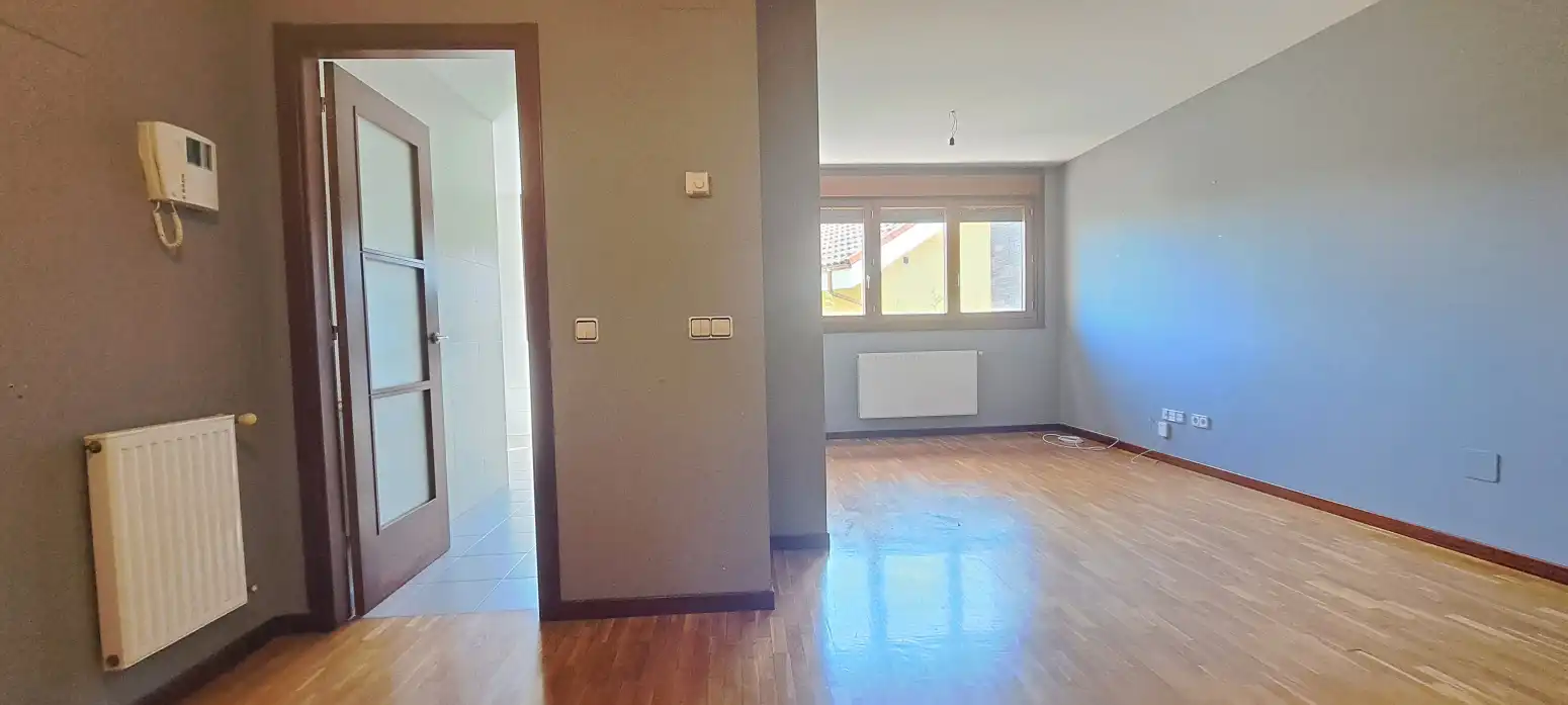 Pis en venda en Gijón  amb Calefacció i Parquet