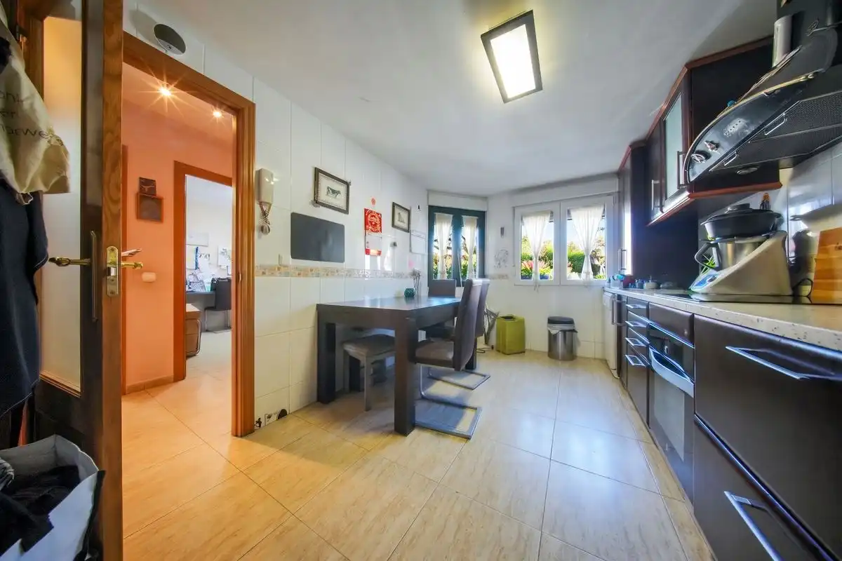 Terraced house with terrace for sale in Calle del Brasil, imagen 8