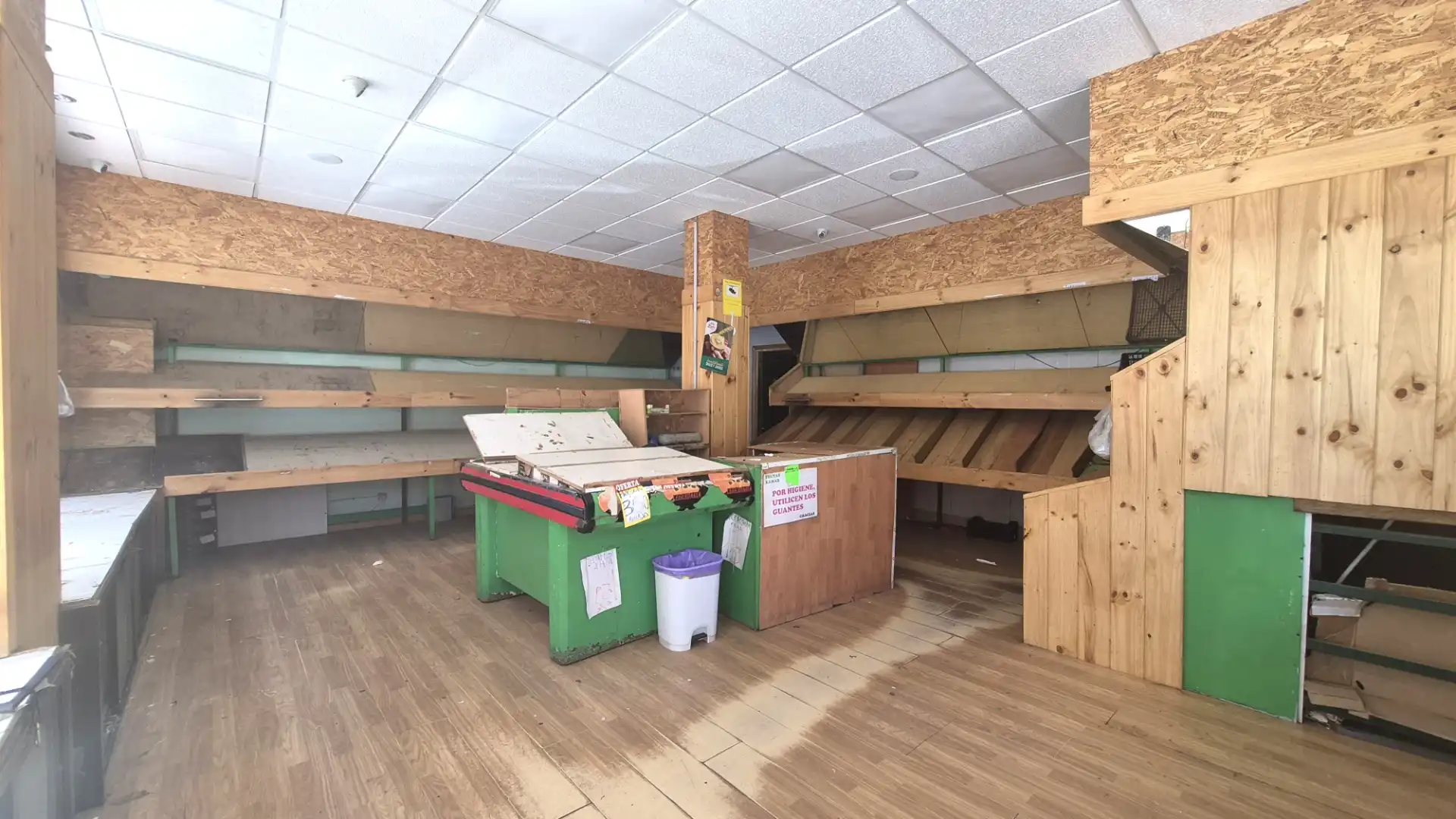 Local en venta en Alcalá de Henares