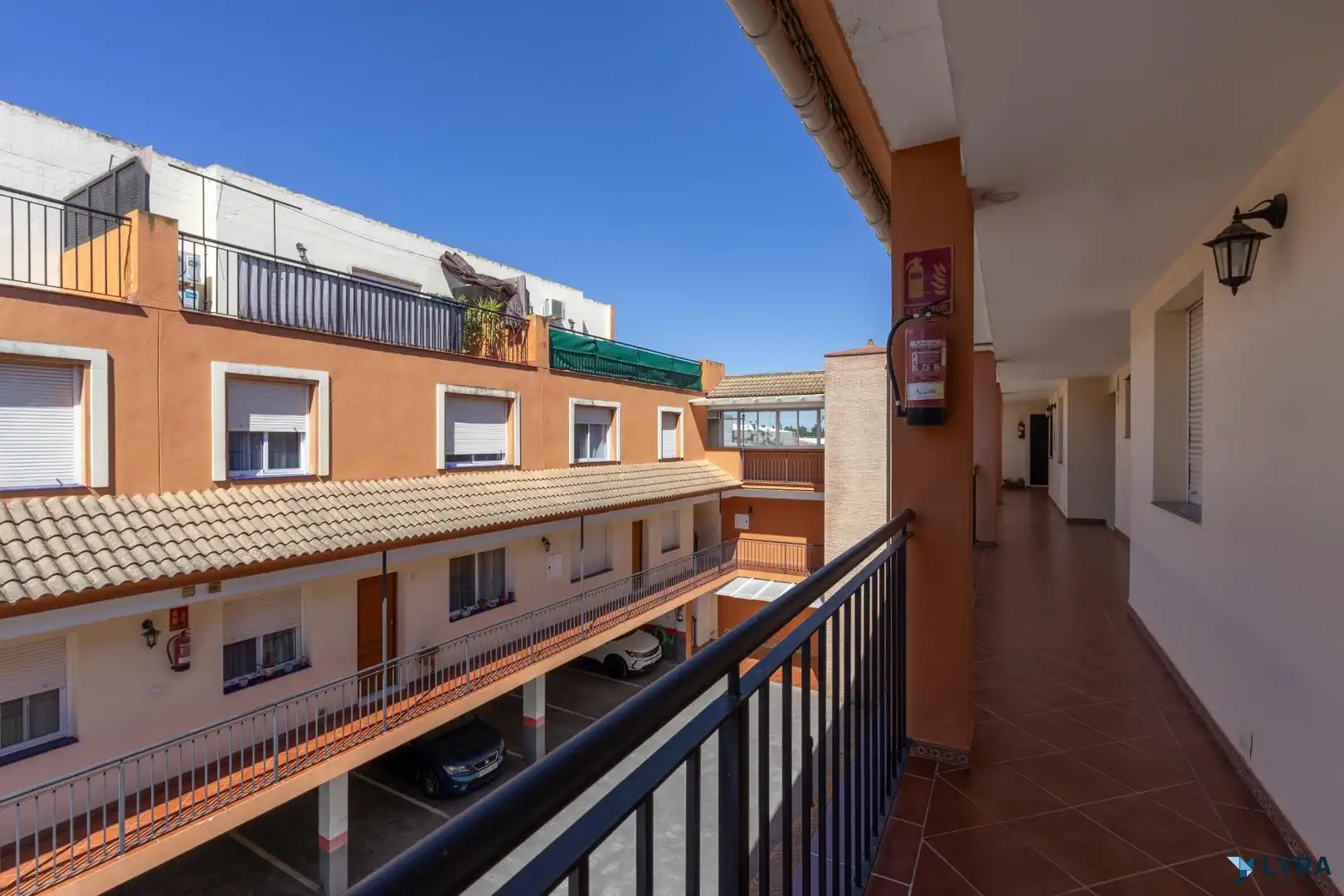 Vista exterior de Dúplex en venta en Pilas con Terraza