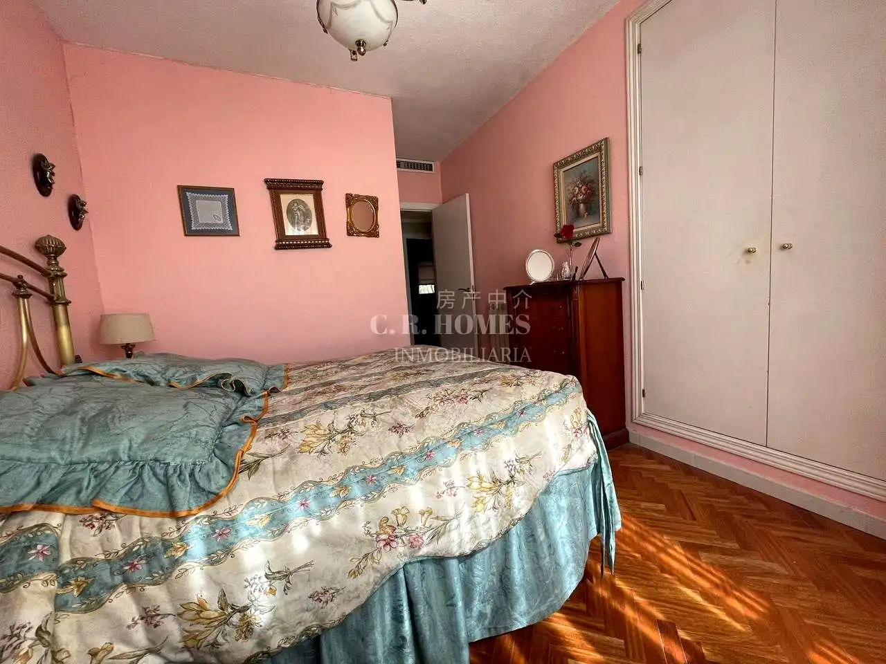 Dormitori de Casa adosada en venda en Getafe amb Piscina i Piscina comunitària