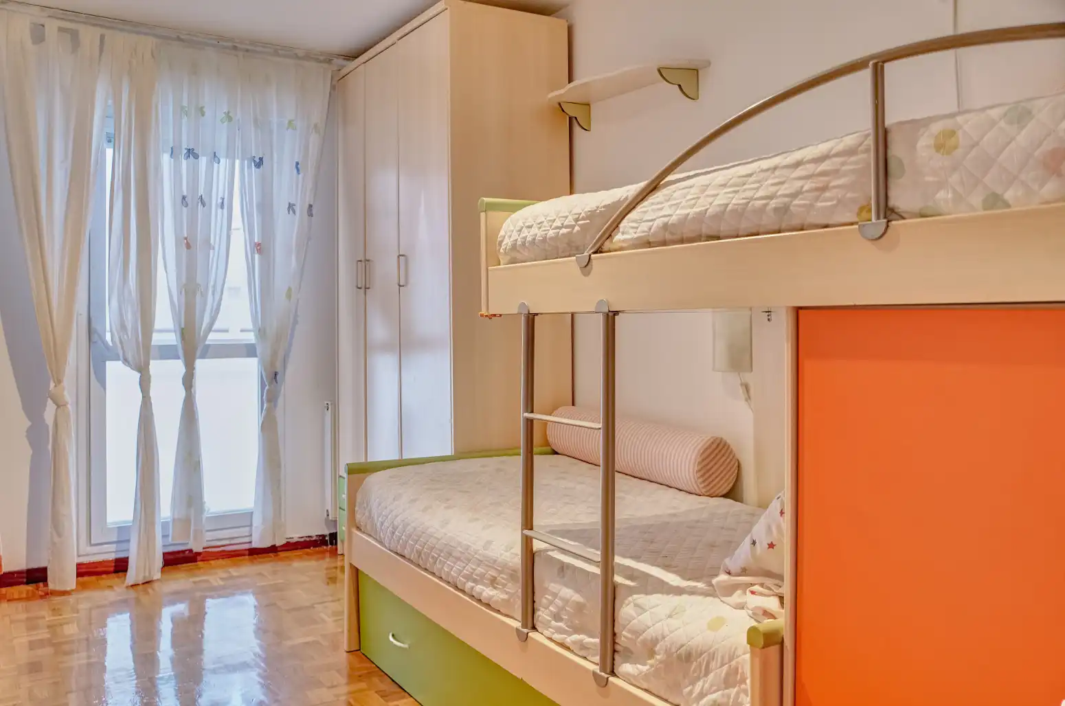 Habitación de Piso en venta en Berriozar con Calefacción, Parquet y Trastero