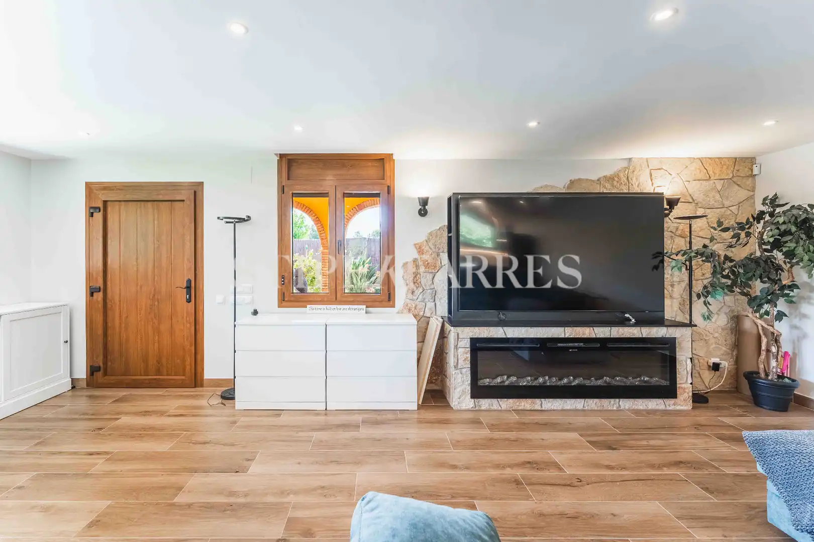 Sala d'estar de Casa o xalet en venda en Salou amb Aire condicionat, Calefacció i Jardí privat