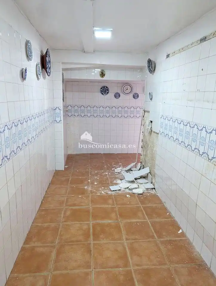 Bany de Casa adosada en venda en Jaén amb Aire condicionat, Terrassa i Balcó