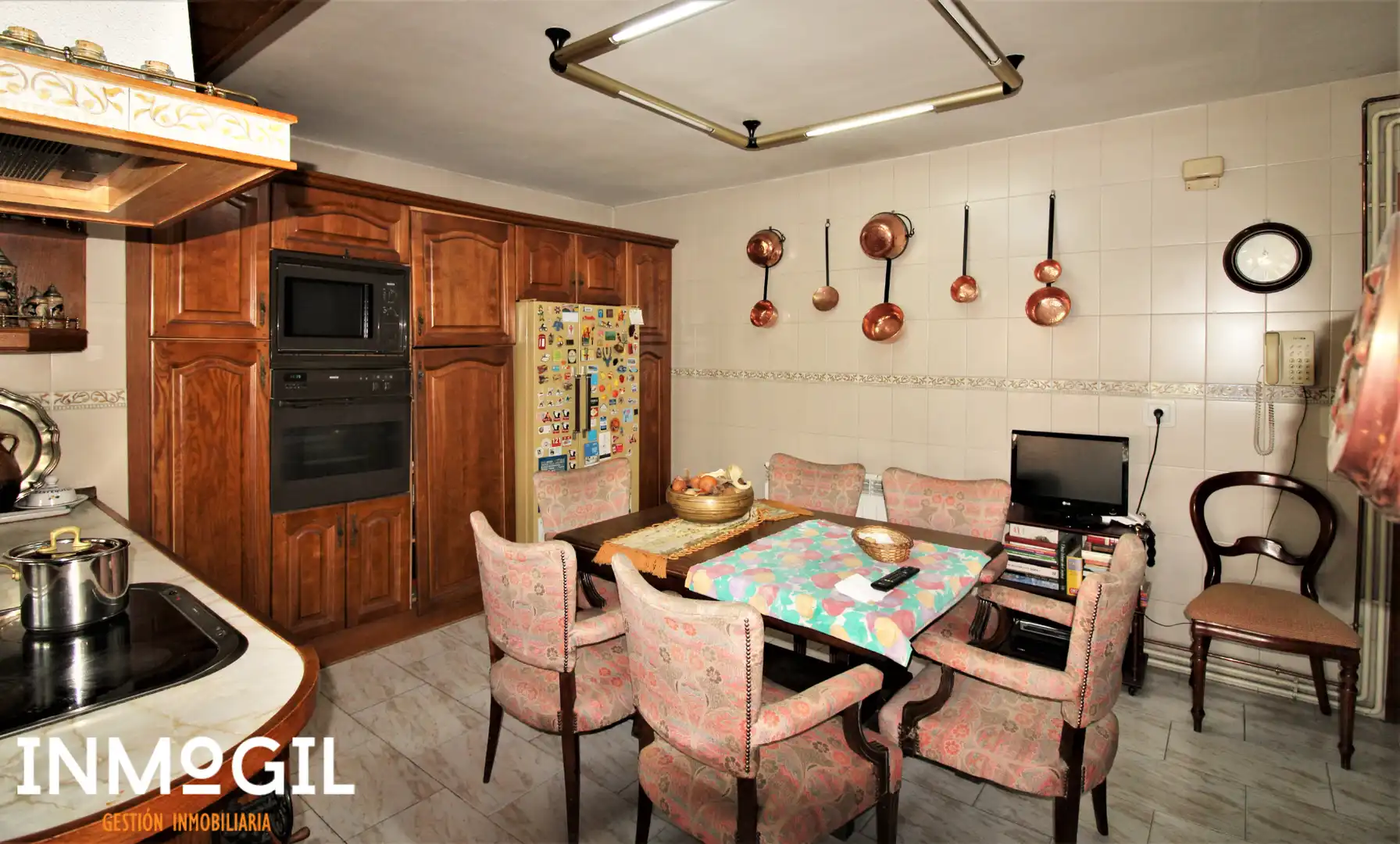 Detached house with pool for sale in Calle del Valle de Toranzo, imagen 29