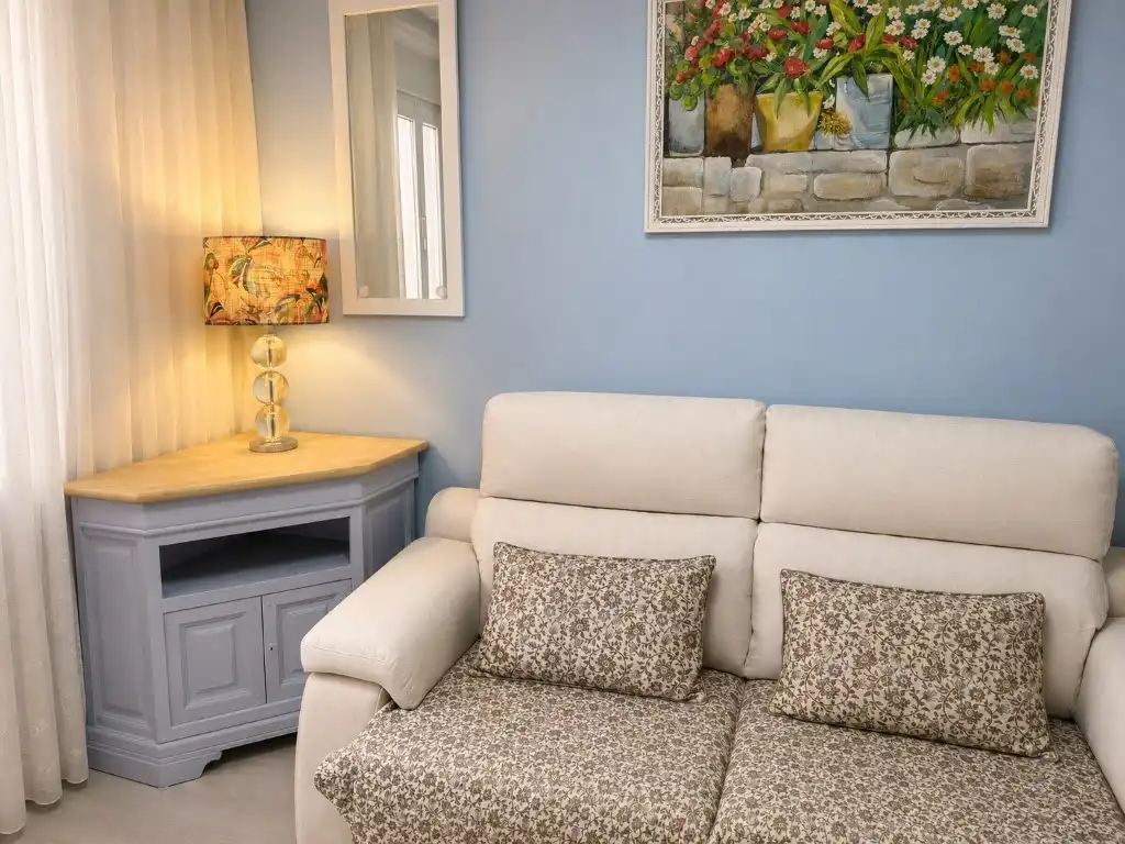Sala d'estar de Casa o xalet en venda en Santa Pola amb Aire condicionat, Piscina i Piscina comunitària