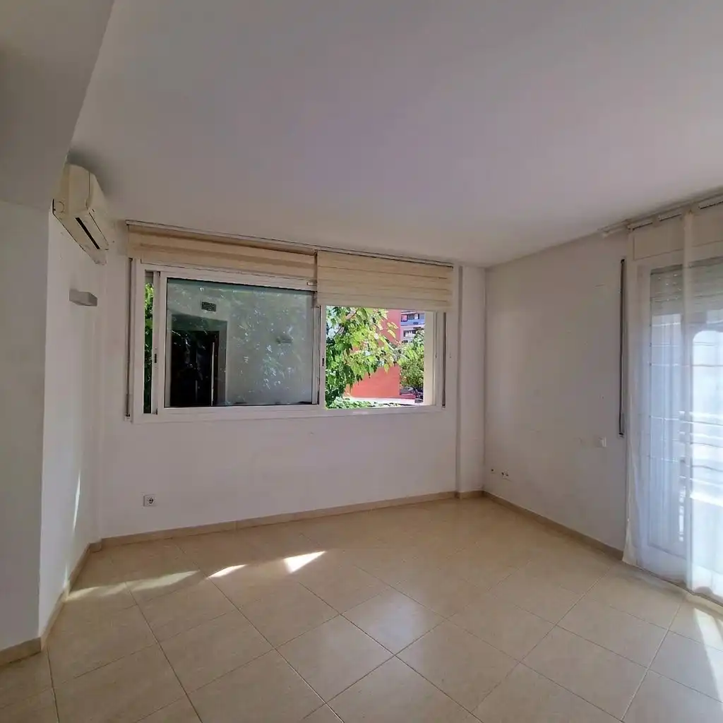 Piano terra con piscina in vendita a Carrer de Narcís Macià i Domènech 25, imagen 6