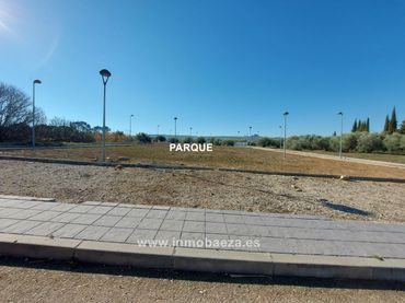 Terreni e lotti in vendita a Baeza