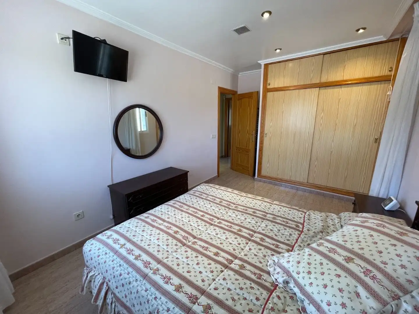 Dormitori de Casa o xalet en venda en Crevillent