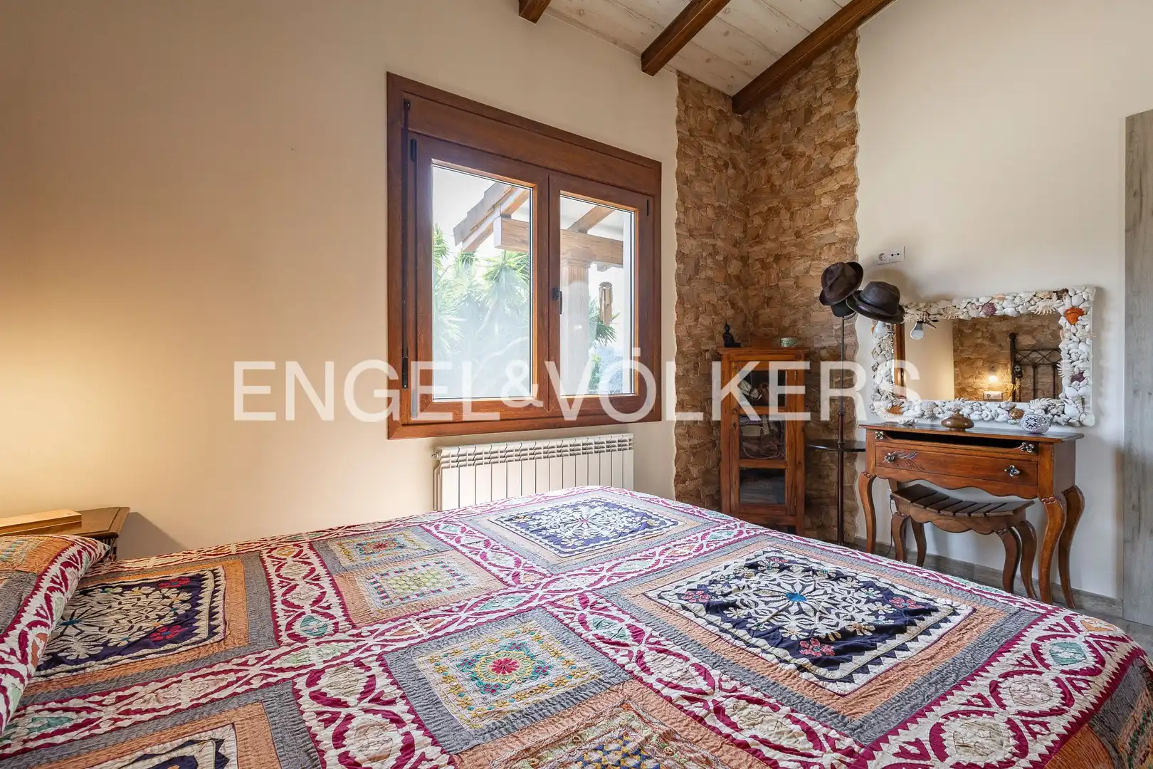Habitación de Casa o chalet en venta en Vilanova del Vallès con Aire acondicionado, Calefacción y Jardín privado